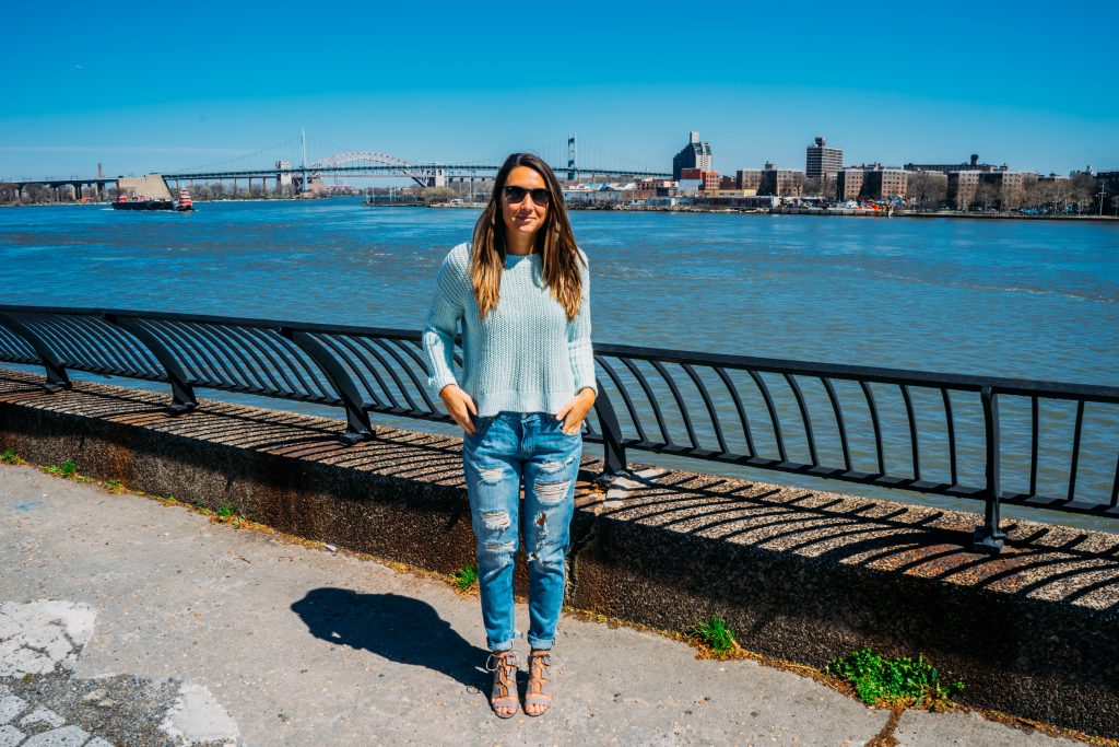 Luckey Alex Styling Ripped Jeans 11