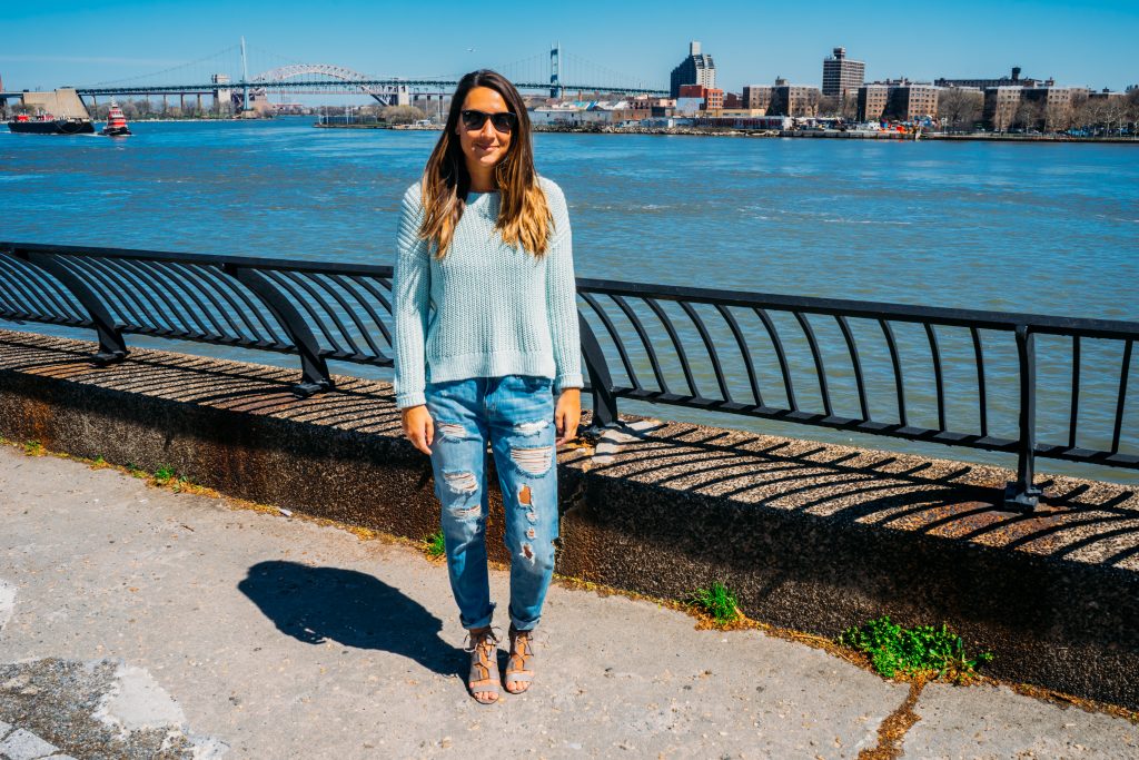 Luckey Alex Styling Ripped Jeans 9
